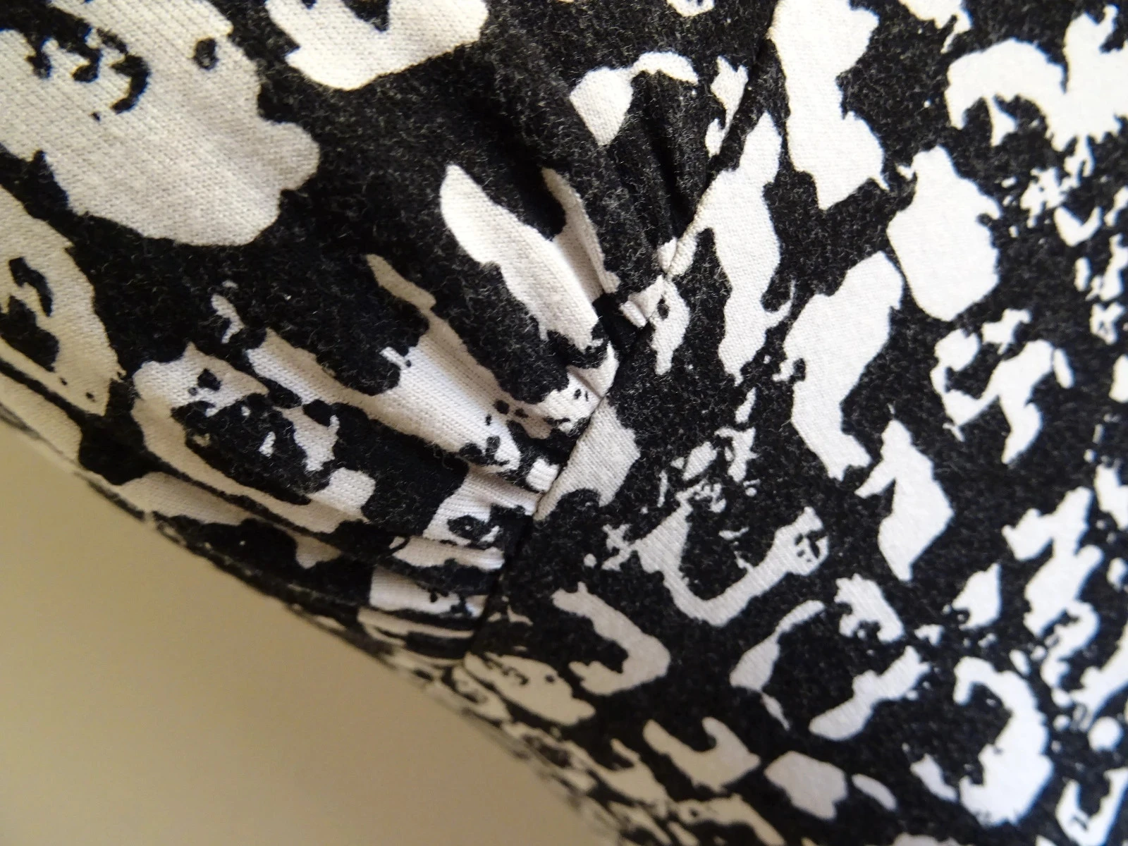 Robe dos nu noire et blanche taille M – photo 2
